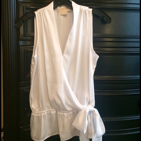 Michael Kors top ‼️LAST CHANCE