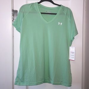 Under Armour T-shirt