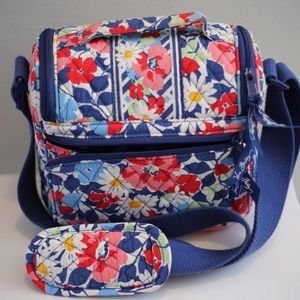 vera bradley camera bag
