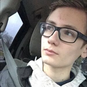 Meet your Posher, Tyler