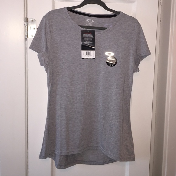 Oakley T-Shirt