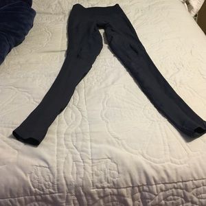 Lululemon zone in tight leggings