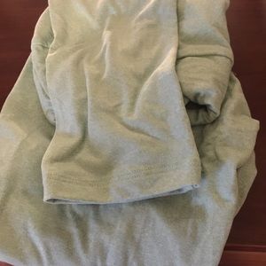 Lularoe mint green leggings.