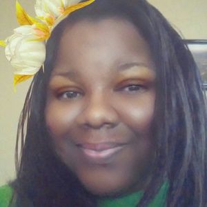 Meet your Posher, Stacy