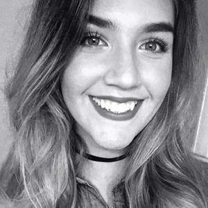 Meet your Posher, Mitzi