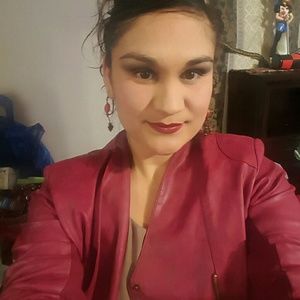 Meet your Posher, Liliana