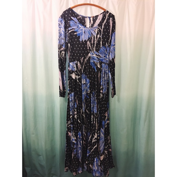 Free People Boho Chic Floral Print LS Maxi Dress - Picture 3 of 4