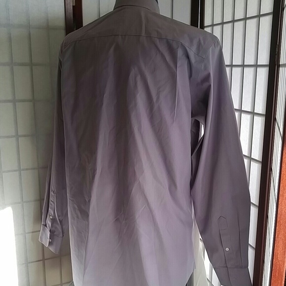 Shirt - Picture 3 of 4