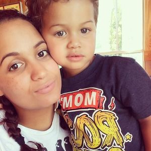 Meet your Posher, Ari