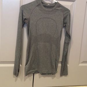 Lululemon top used once