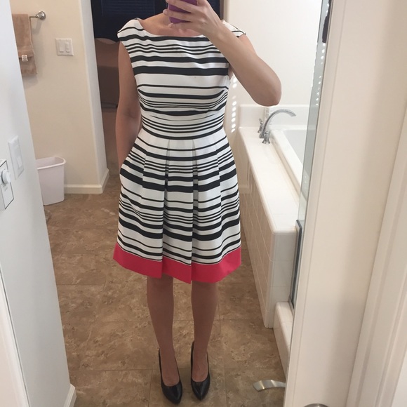 NWT Saks 5th Avenue Striped Dress - Picture 2 of 5