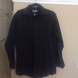 Men's dress shirt, 15 1/2- 32/33