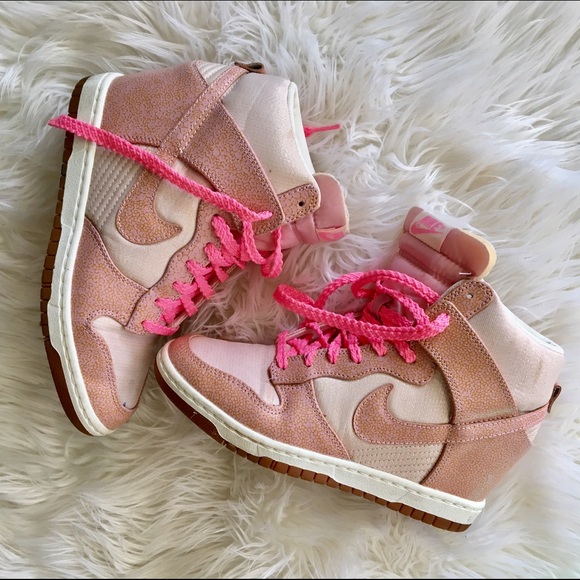 Pink Sky High Nike Dunks