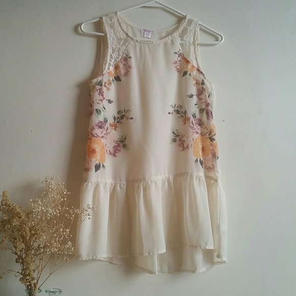 Tops - Pretty Tank Top