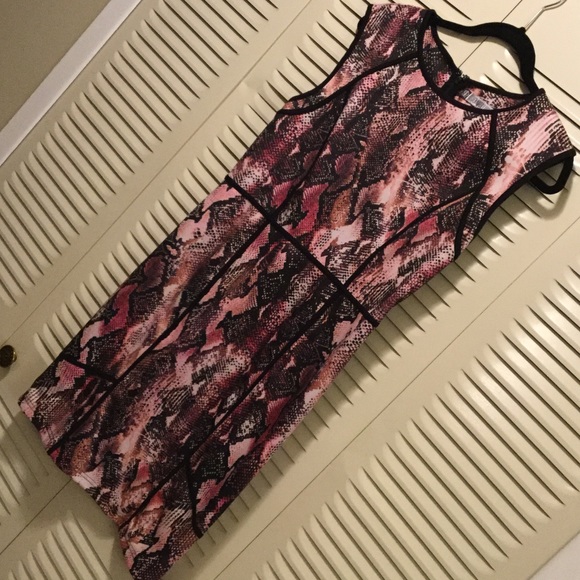 Jennifer Lopez Pink&Black Snakeskin Cocktail Dress