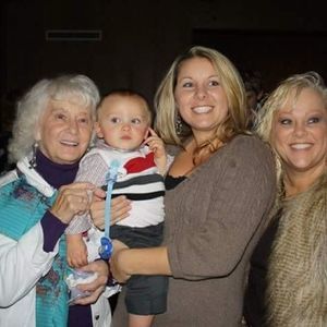 Meet your Posher, Debbie