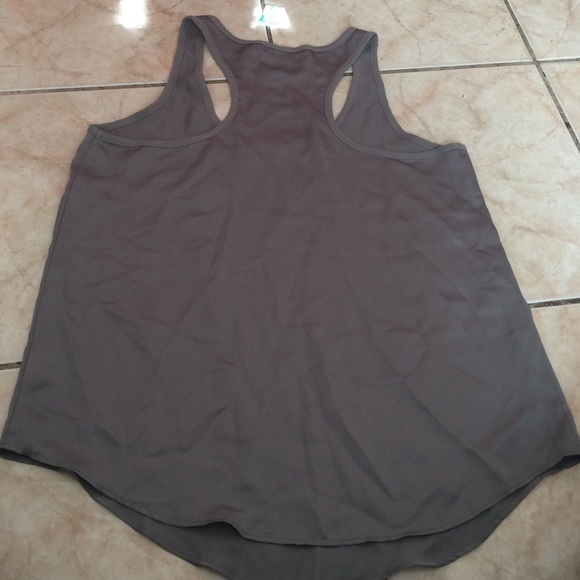 Silver Top - Picture 2 of 4