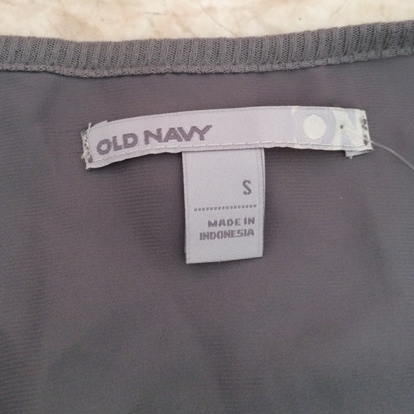 Silver Top - Picture 3 of 4