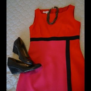 Mod-style dress with eye-catching colors!