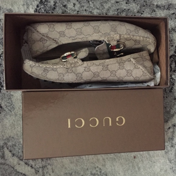 NOW ON SALE 25$ off ! Gucci loafers women's