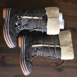 Reneeze Winter boots, size 8