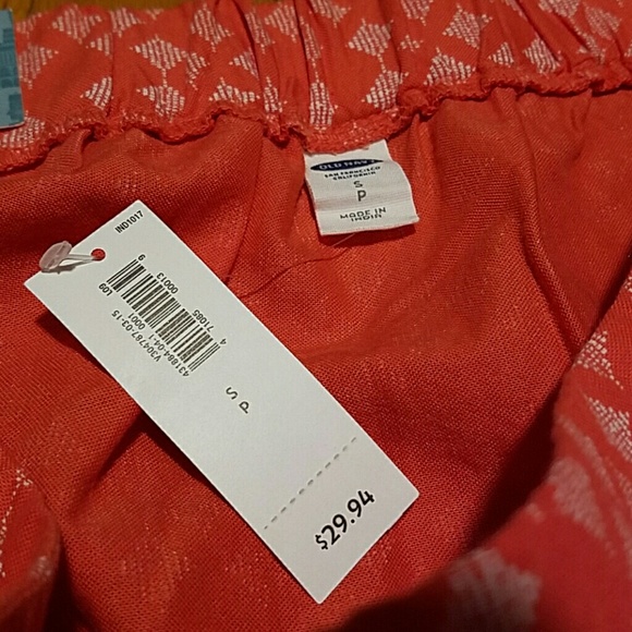 NWT! Old Navy skirt size small! Orange & white! - Picture 3 of 4