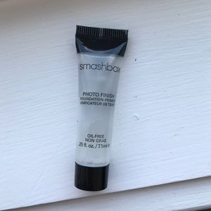 Travel size Smashbox Photo Finish Face Primer
