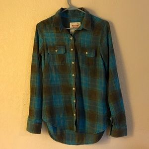 Blue and brown flannel 💙