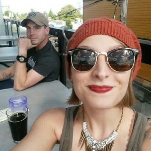 Meet your Posher, Kimber