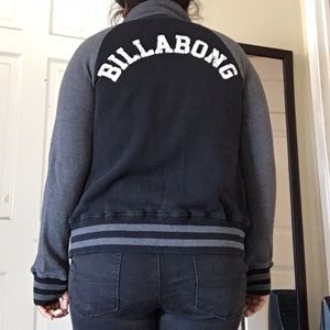 (XL) Billabong varsity style sweater