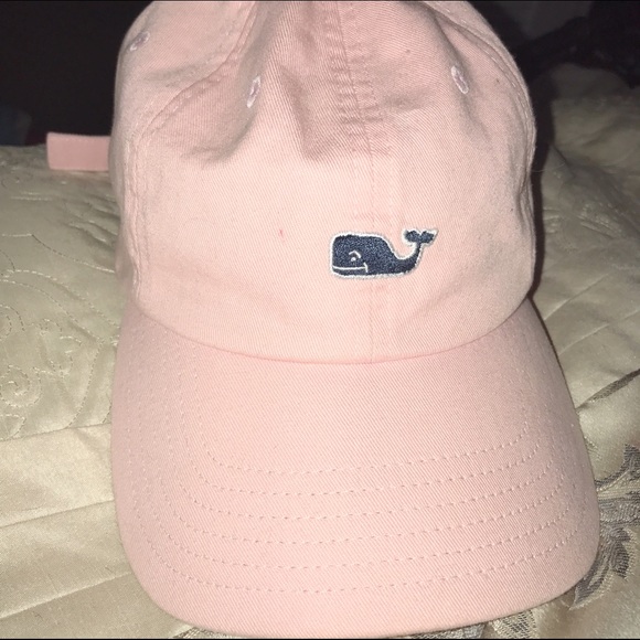 Light pink vineyard vines hat