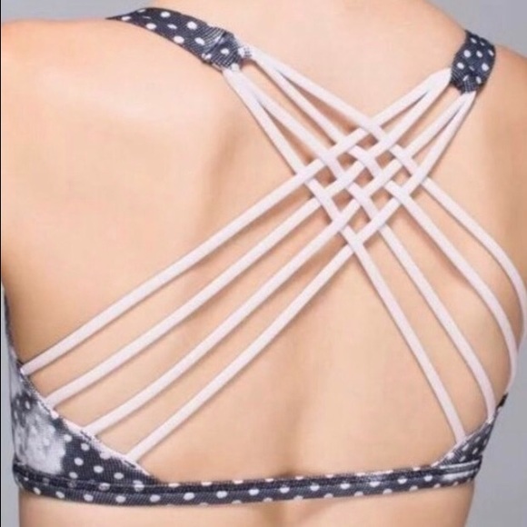 Free To Be Wild Bra Lululemon size 4