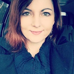 Meet your Posher, Debra