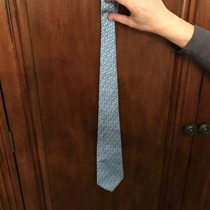 Vineyard vines boys tie- baseball pattern