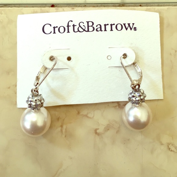 Croft & Barrow pear drop earrings