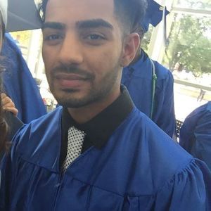 Meet your Posher, Sharjeel