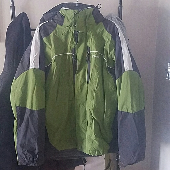 Columbia shell and fleece liner