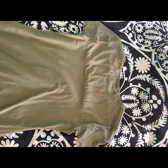 Olive Green H&M Top - Picture 2 of 2