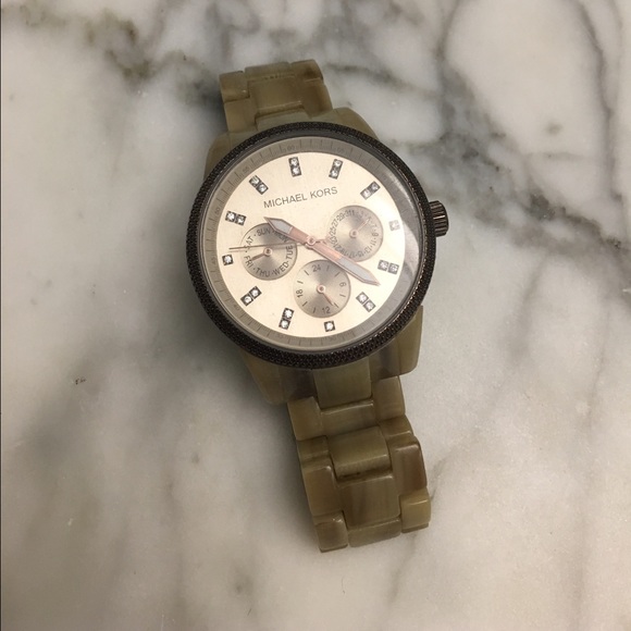Michael kors watch