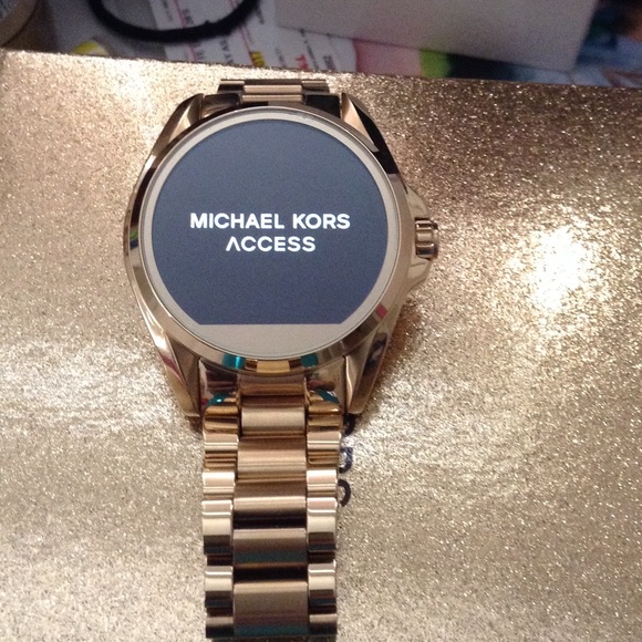 Michael Kors Access