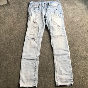 skinny destroyed light wash jeans