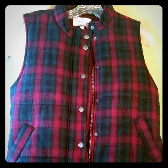 Skies Are Blue quilted vest - Picture 1 of 2