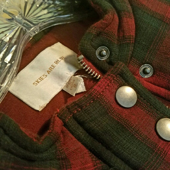 Skies Are Blue quilted vest - Picture 2 of 2