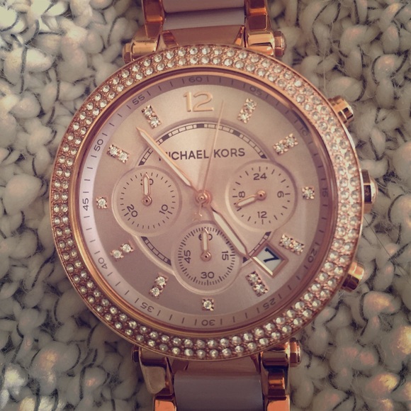 Rose gold MK watch!