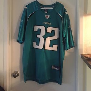 Authentic Jaguars Jones Drew football jersey!!