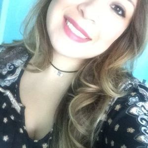 Meet your Posher, Iris