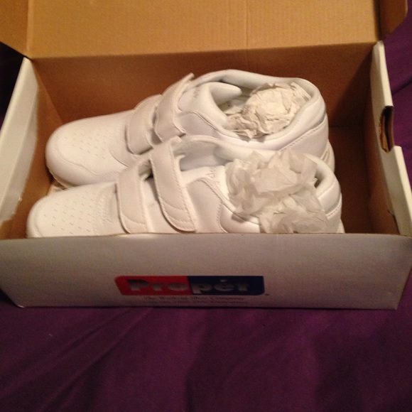 Propét walking shoes