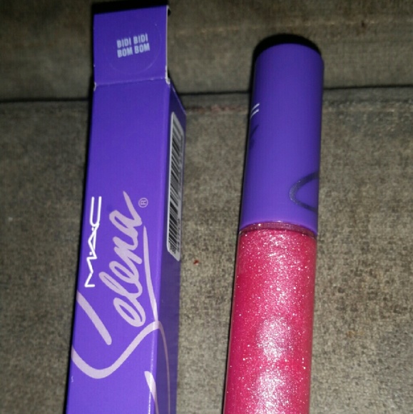 🛍SOLD 🛍 mac selena lipglass  biddi biddi bom bom