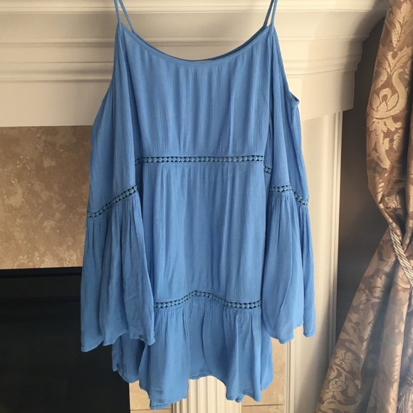 Off shoulder bell sleeve tunic/dress
