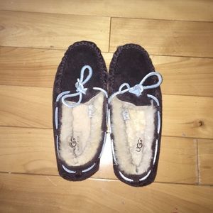 Brown UGG Moccasins Women's 7